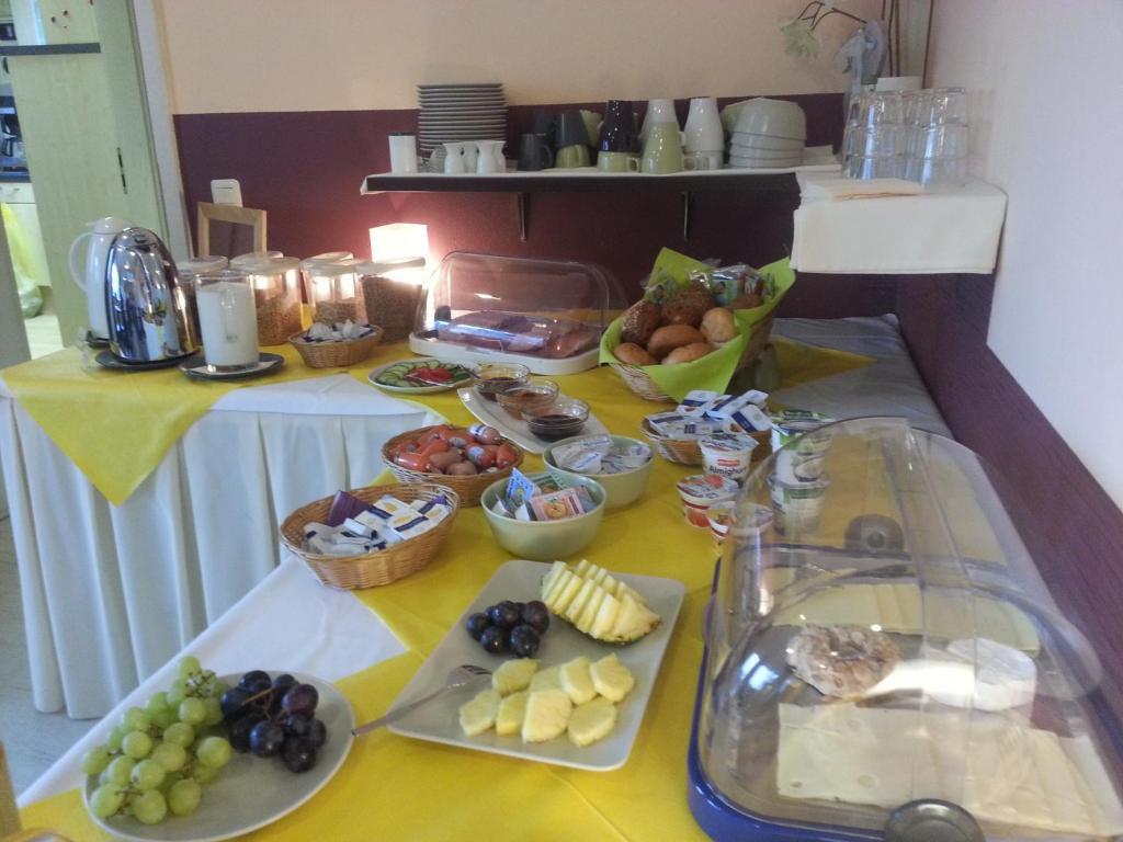 רגנסבורג Hotel Amy מראה חיצוני תמונה