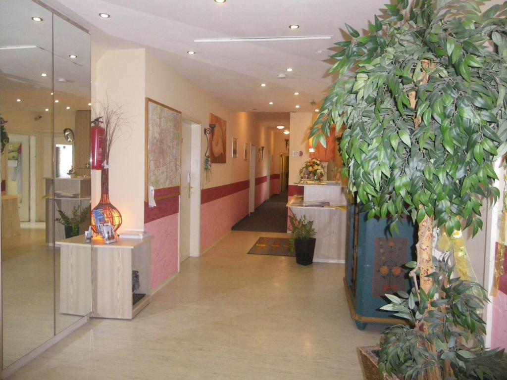 רגנסבורג Hotel Amy מראה חיצוני תמונה